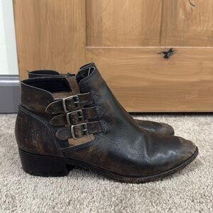 Frye moto shooties